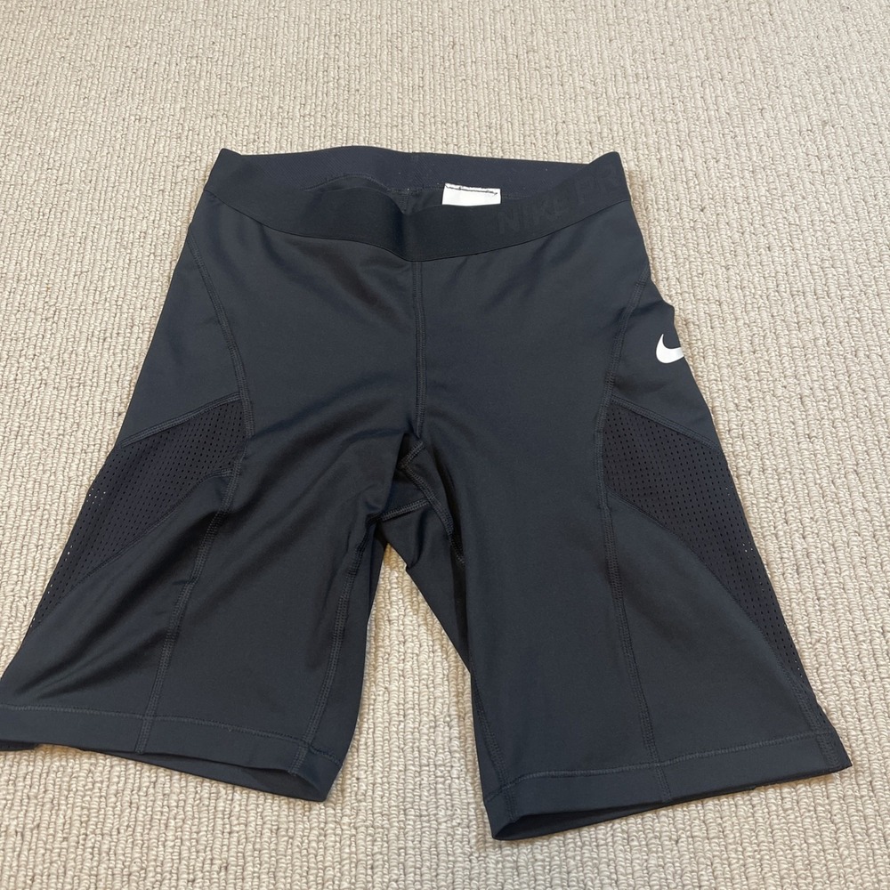 Nike Pro HYPERCOOL Women's Small Compression Shorts Black Spandex Training Mesh